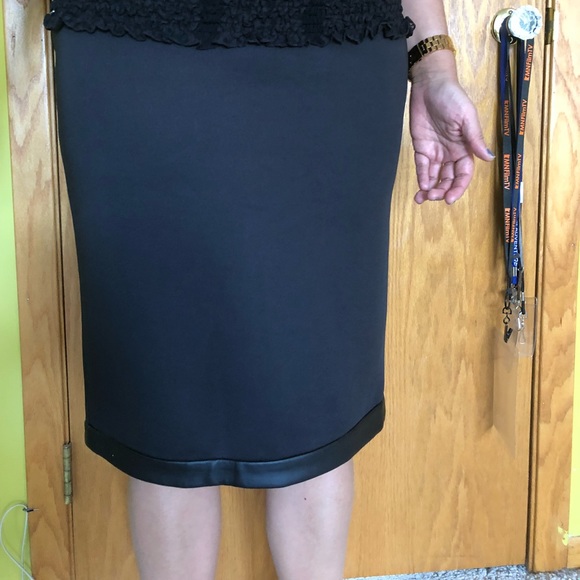 Bar III Skirt - Picture 2 of 7